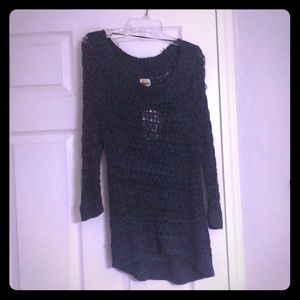 Mudd Sweater Pullover (never worn)